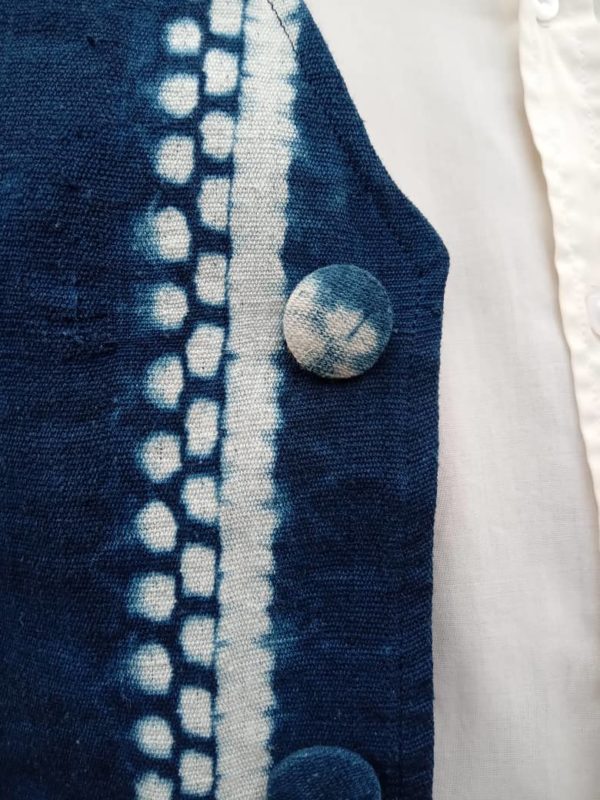 Le gilet sans manche indigo – Image 2